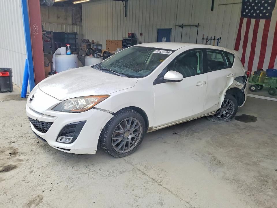 2010 MAZDA Mazda3