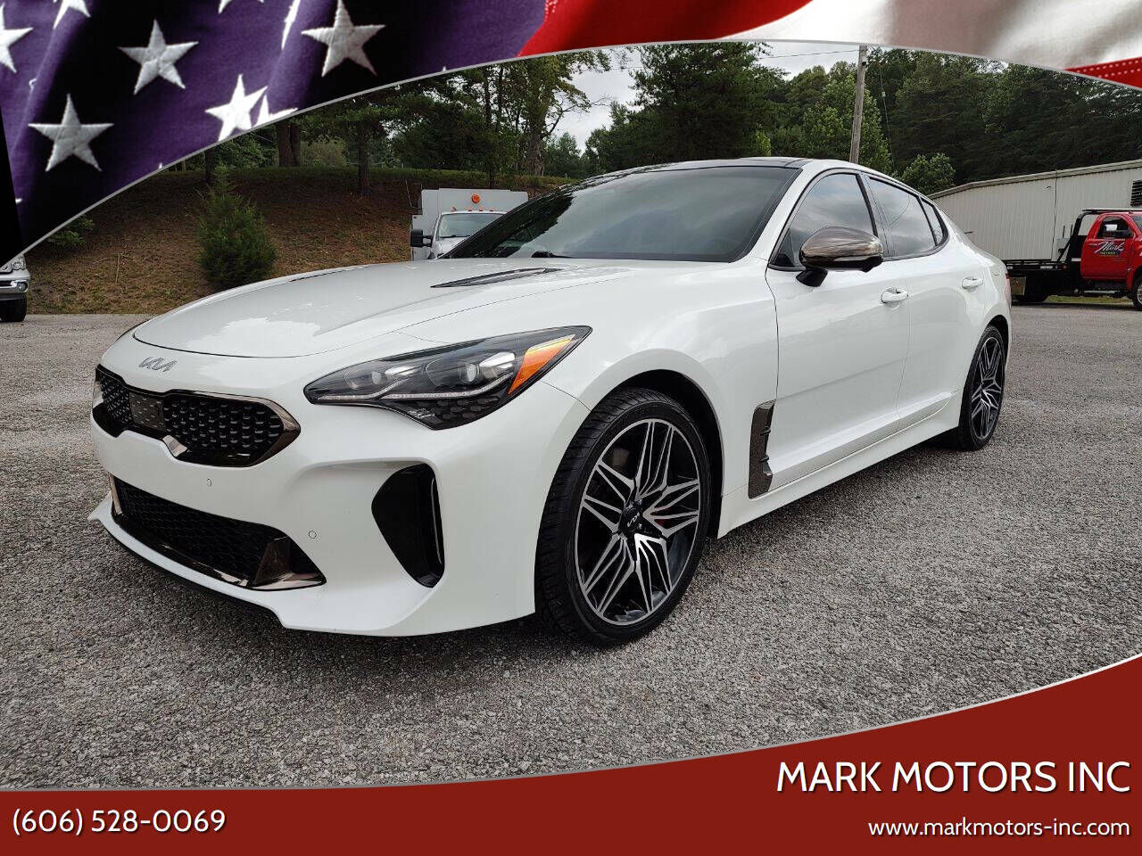 2023 KIA Stinger