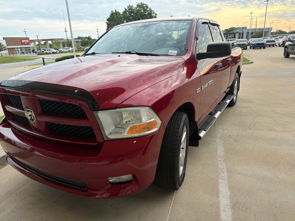 2012 DODGE Ram