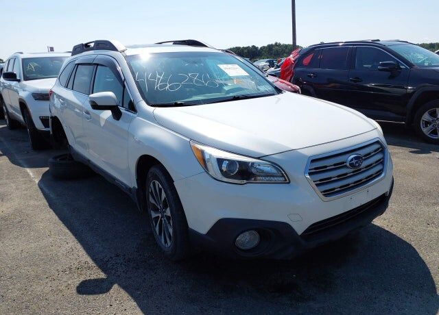 2016 SUBARU Outback