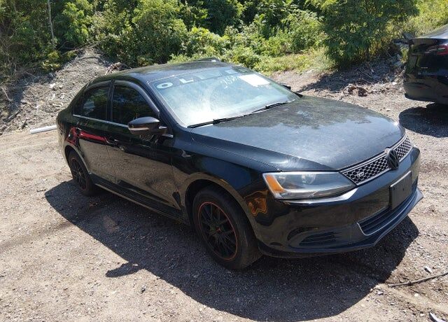2013 VOLKSWAGEN Jetta