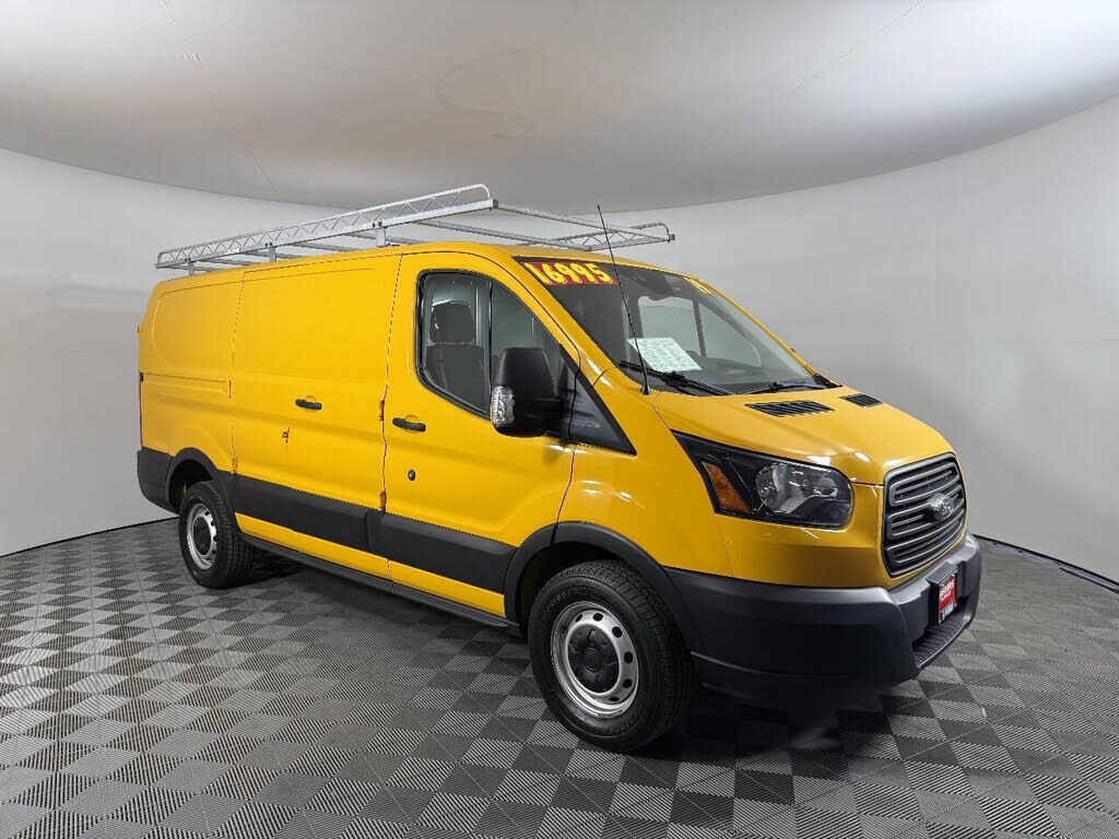 2019 FORD Transit
