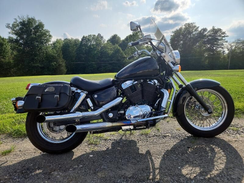 1995 HONDA VT1100C2