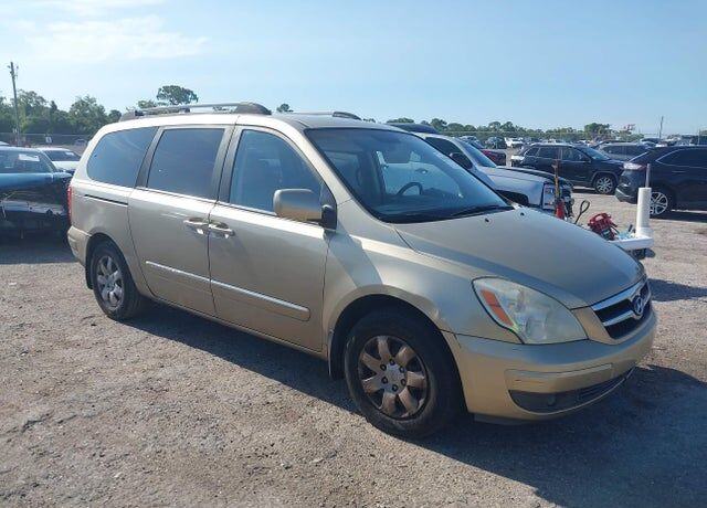 2008 HYUNDAI Entourage