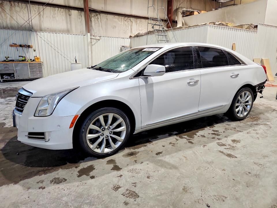 2017 CADILLAC XTS