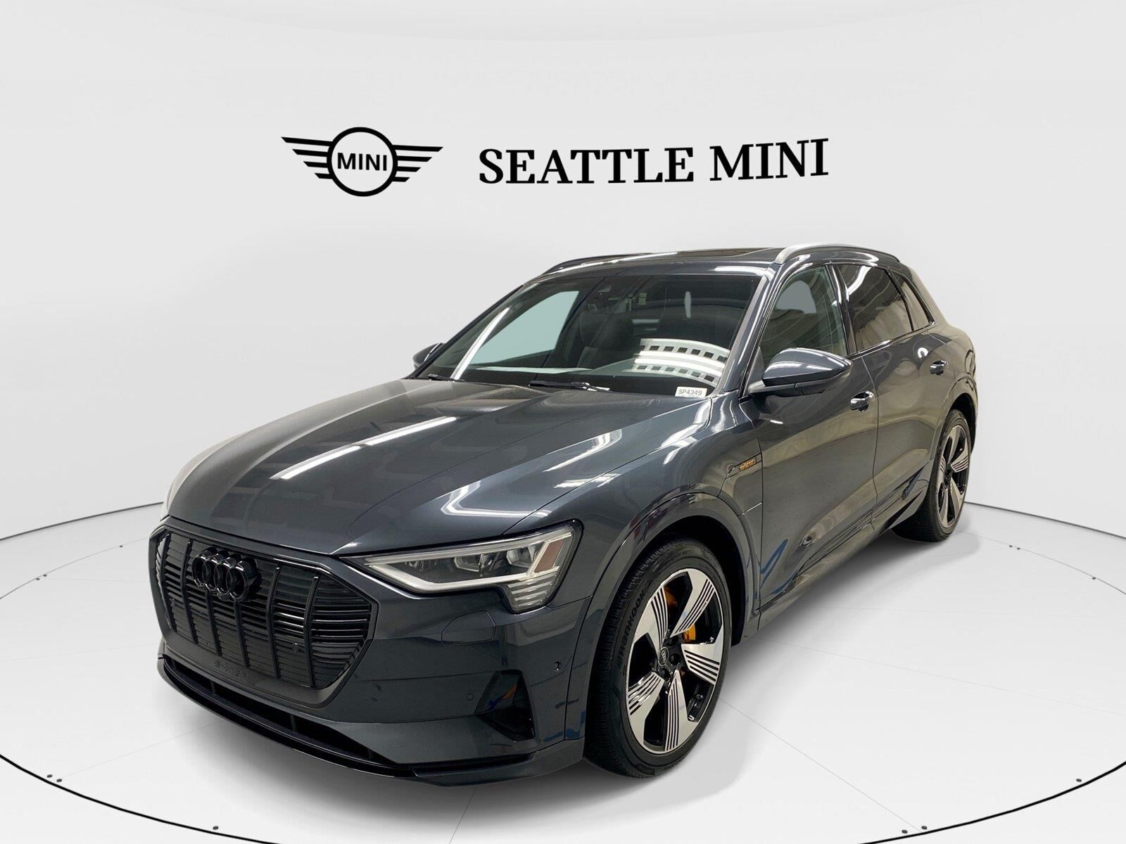 2023 AUDI e-tron