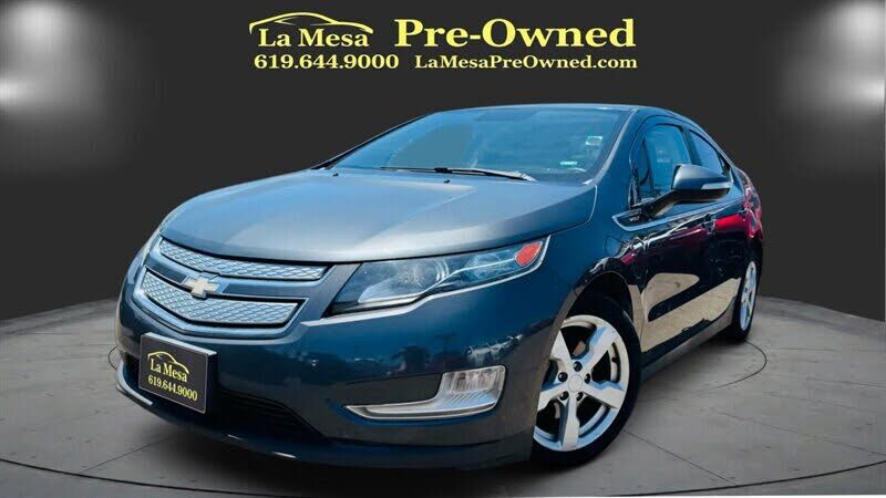 2013 CHEVROLET Volt