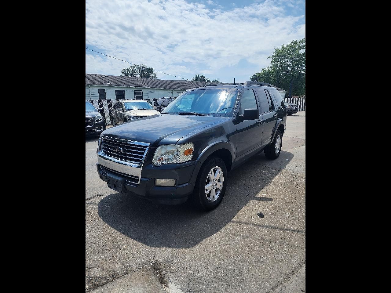 2010 FORD Explorer
