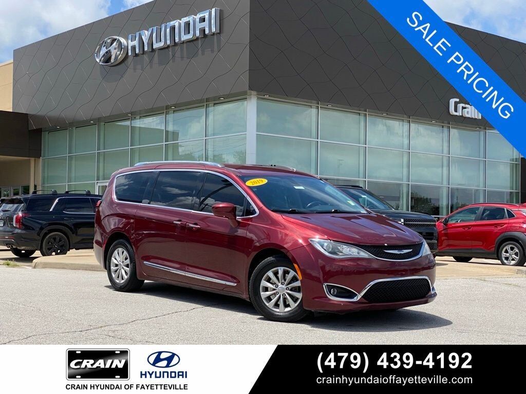 2019 CHRYSLER Pacifica