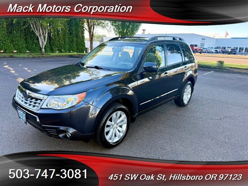 2011 SUBARU Forester