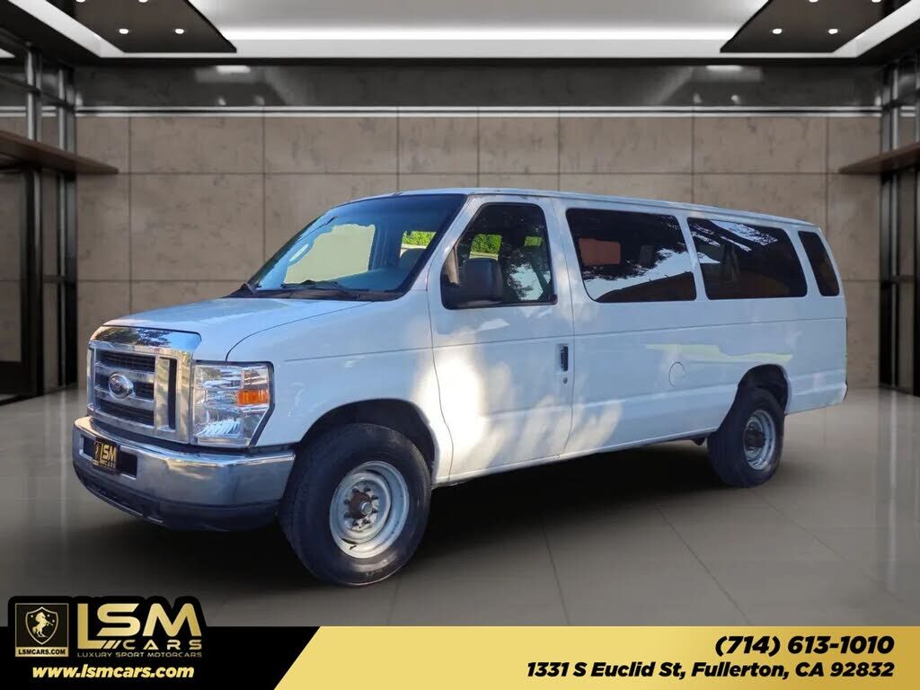 2008 FORD E-350