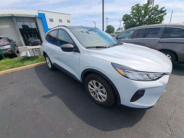 2026 FORD Escape