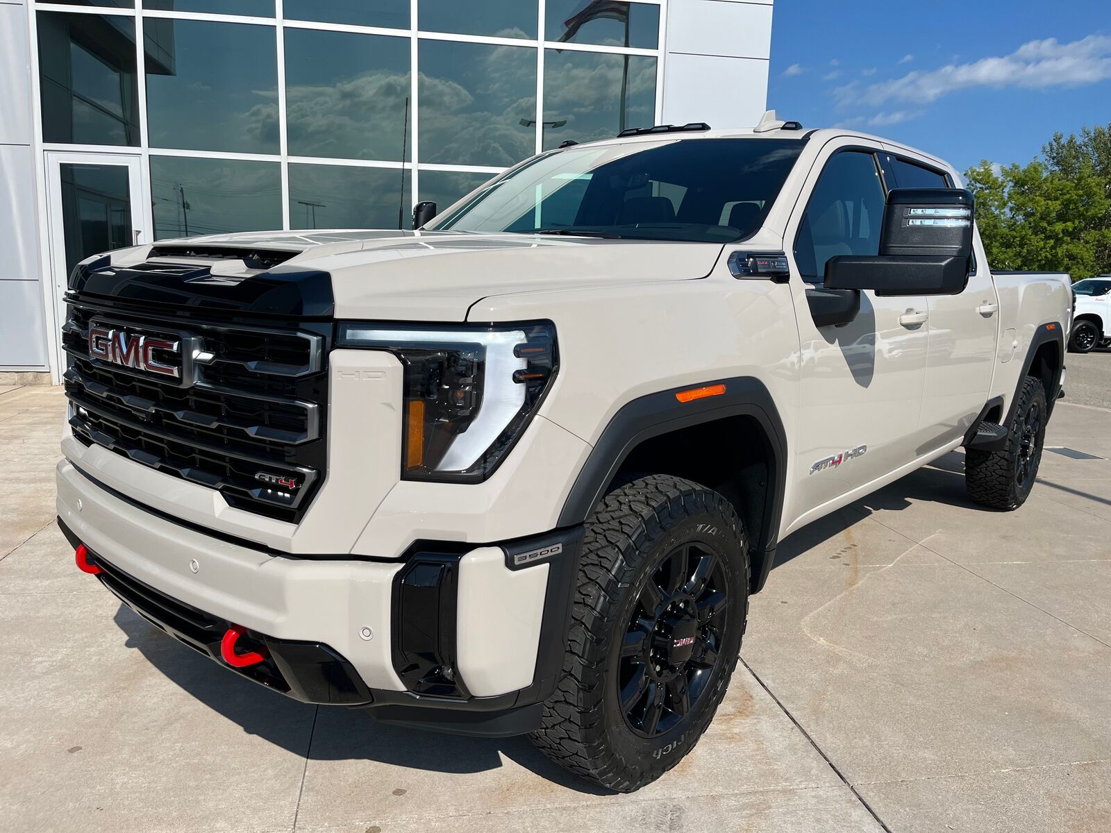 2026 GMC Sierra HD