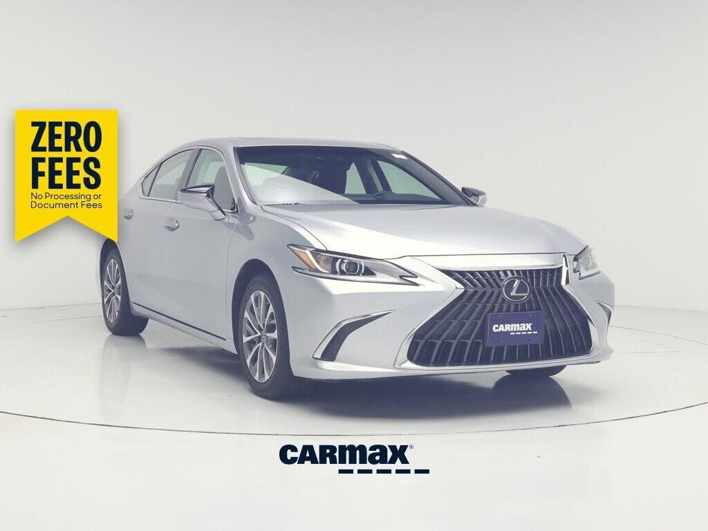2024 LEXUS ES
