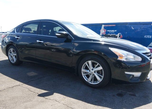 2015 NISSAN Altima