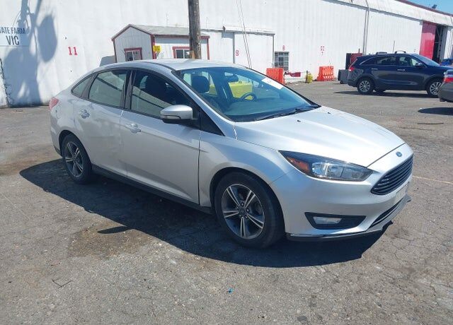 2016 FORD Focus