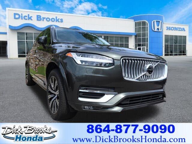 2022 VOLVO XC90
