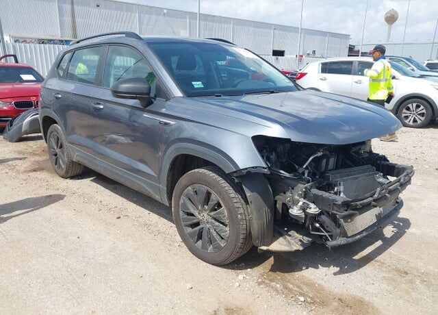 2022 VOLKSWAGEN Taos