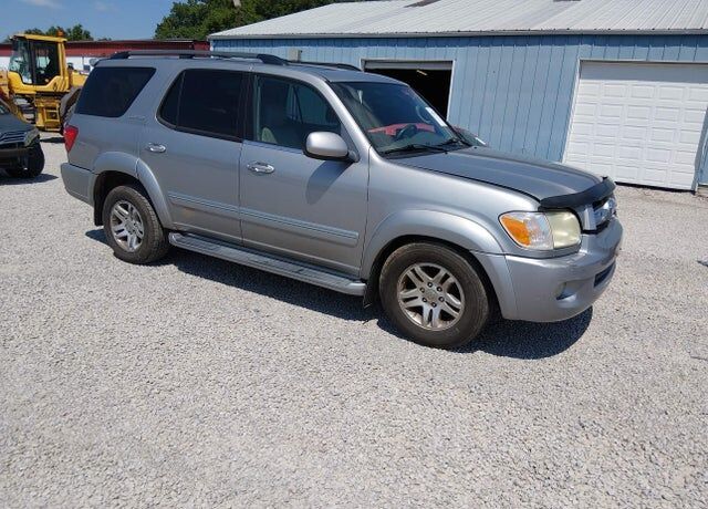 2005 TOYOTA Sequoia