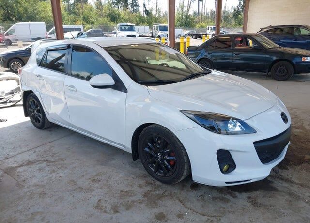2012 MAZDA Mazda3