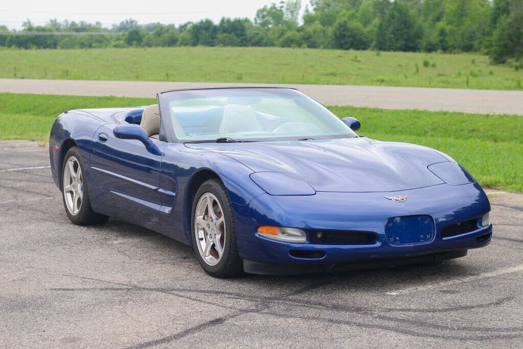 2004 CHEVROLET Corvette