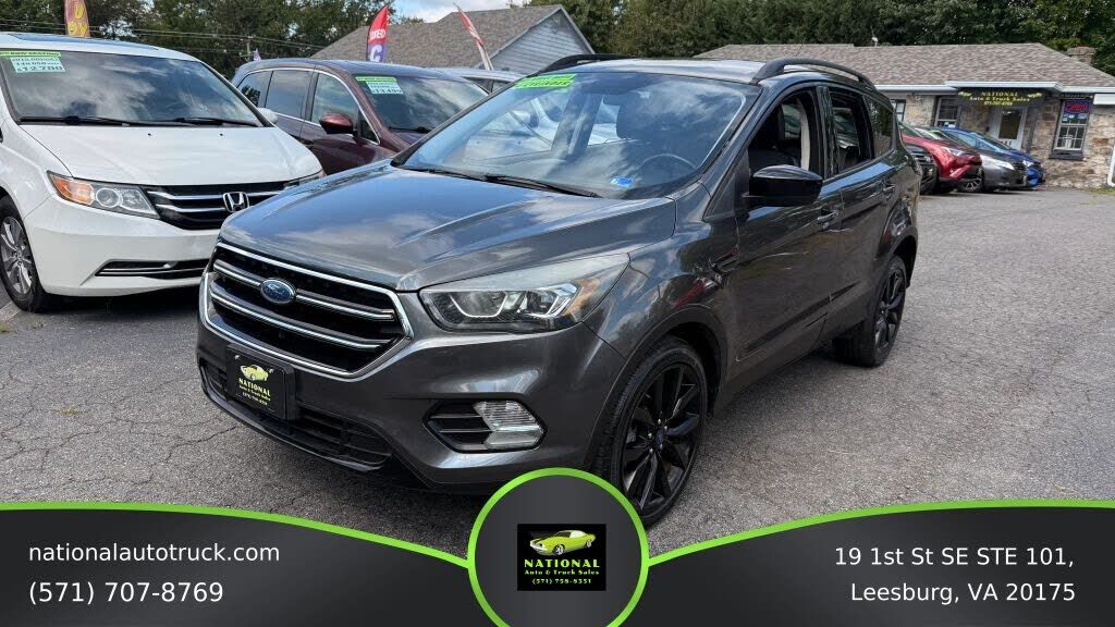 2017 FORD Escape