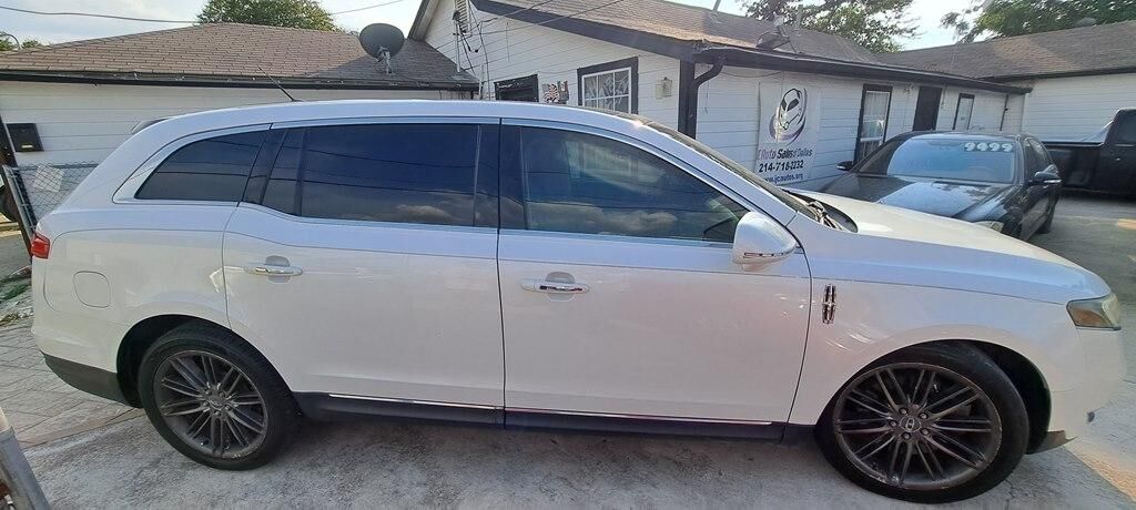 2013 LINCOLN MKT