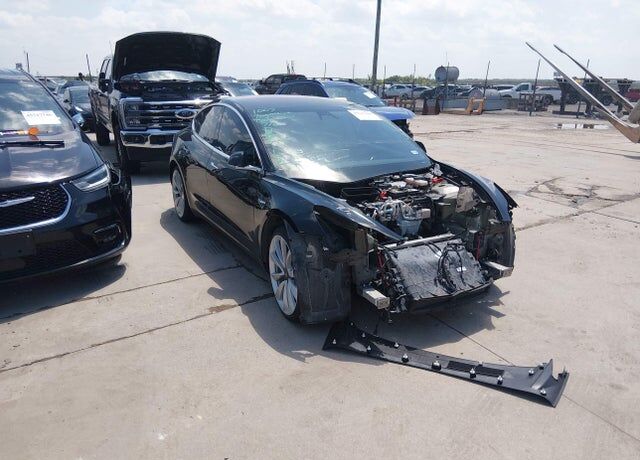 2019 TESLA Model 3