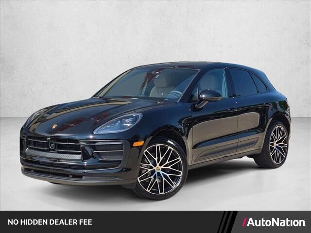 2026 PORSCHE Macan