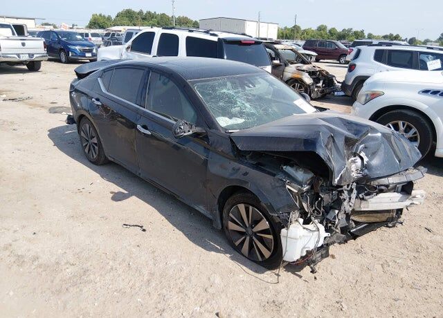 2019 NISSAN Altima