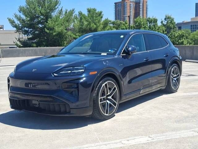 2026 PORSCHE Cayenne