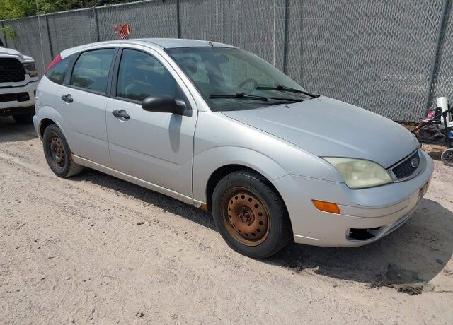 2005 FORD Focus