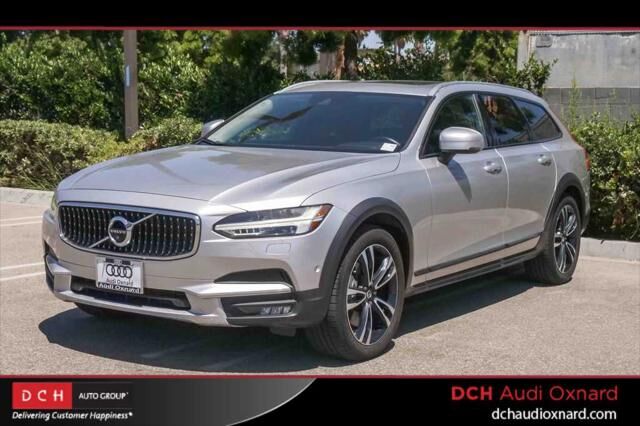 2018 VOLVO V90CC