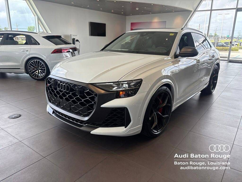 2026 AUDI RS Q8