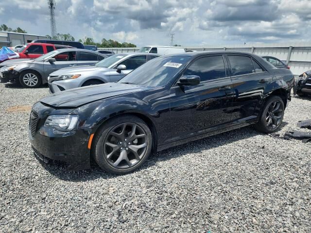 2023 CHRYSLER 300