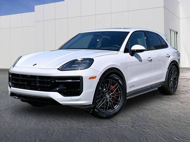 2026 PORSCHE Cayenne
