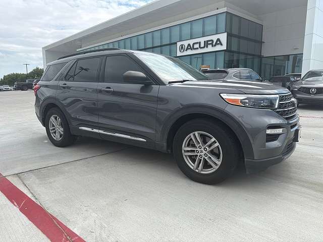 2021 FORD Explorer