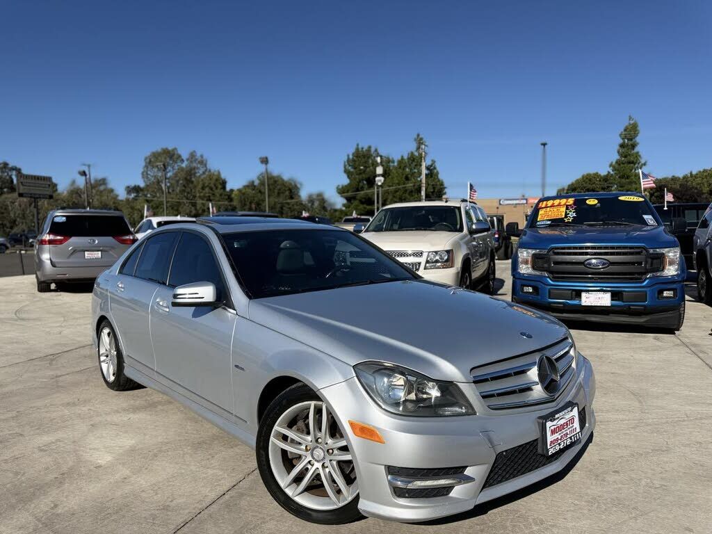 2012 MERCEDES-BENZ C-Class
