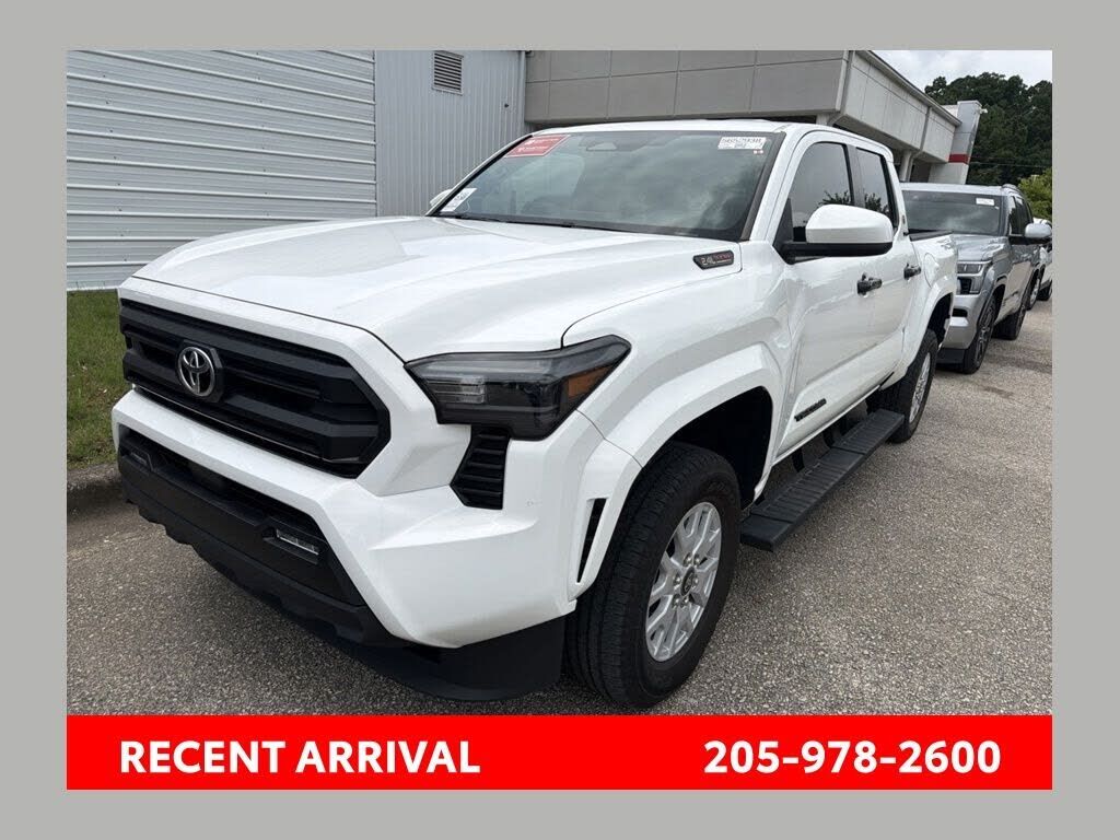 2024 TOYOTA Tacoma