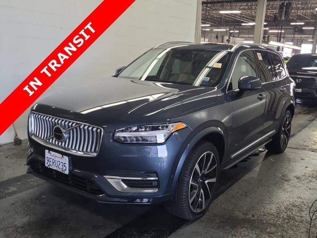 2023 VOLVO XC90