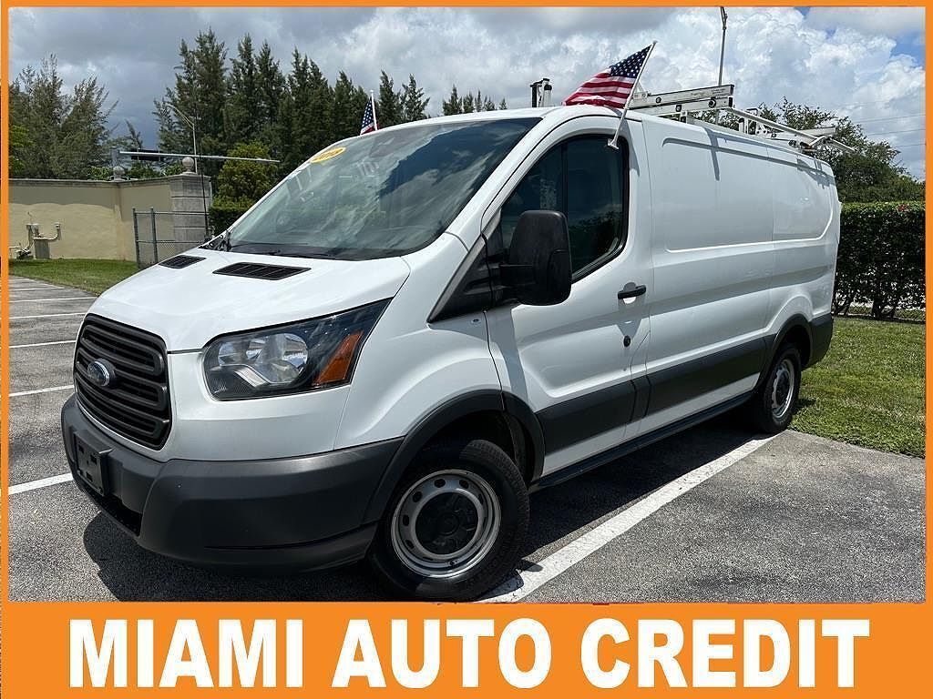 2018 FORD Transit