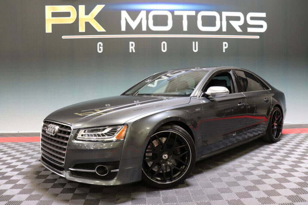 2015 AUDI S8