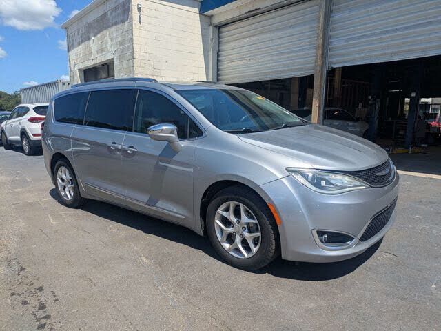 2020 CHRYSLER Pacifica