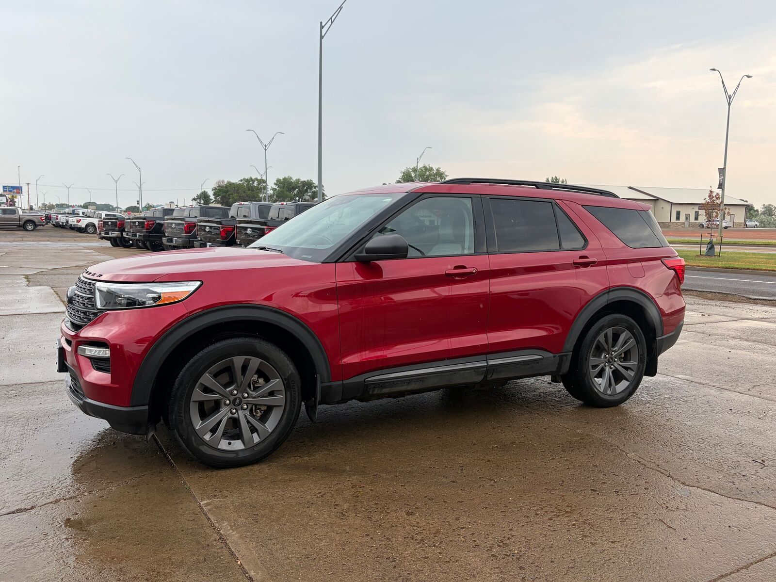 2021 FORD Explorer