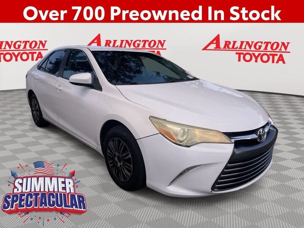 2015 TOYOTA Camry