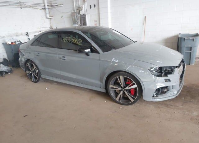 2020 AUDI RS3