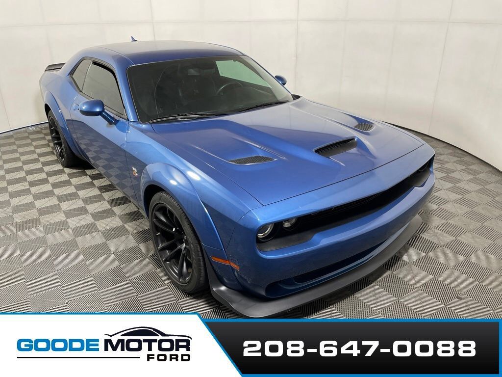 2020 DODGE Challenger