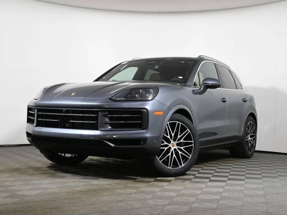2026 PORSCHE Cayenne