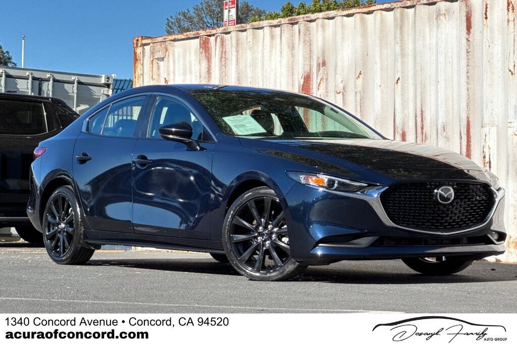 2024 MAZDA Mazda3