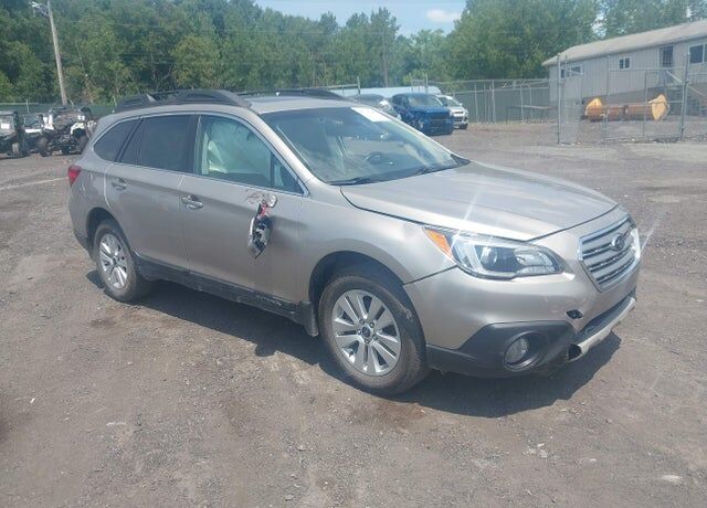 2017 SUBARU Outback